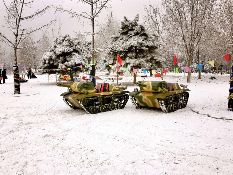 雪地戰(zhàn)車(chē)